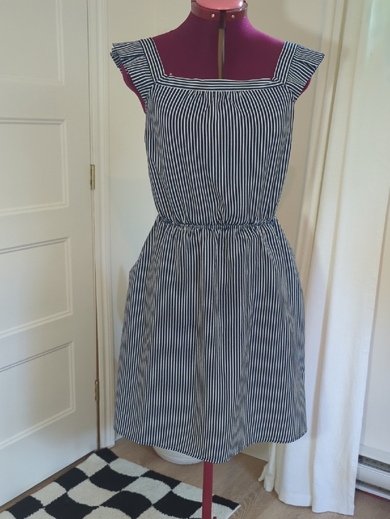 Monteau Los Angeles Dresses & Skirts - Blue & White Striped Square-Neck Midi Dress